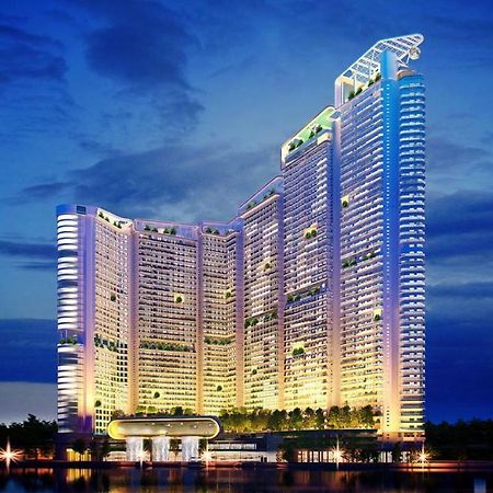 Siglo Suites @ The Acqua Private Residences Mandaluyong Buitenkant foto