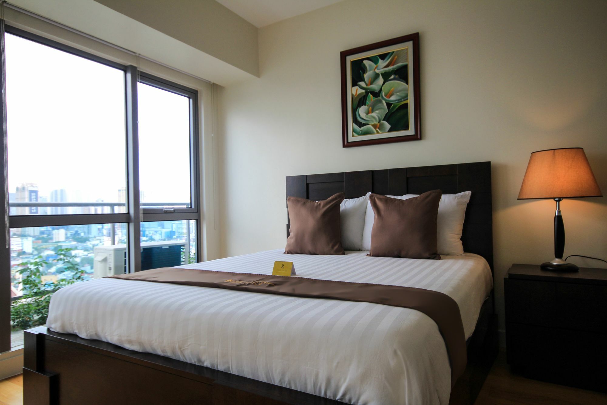 Siglo Suites @ The Acqua Private Residences Mandaluyong Buitenkant foto