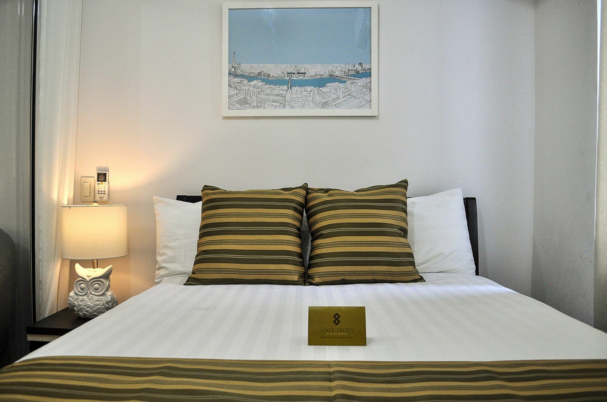 Siglo Suites @ The Acqua Private Residences Mandaluyong Buitenkant foto
